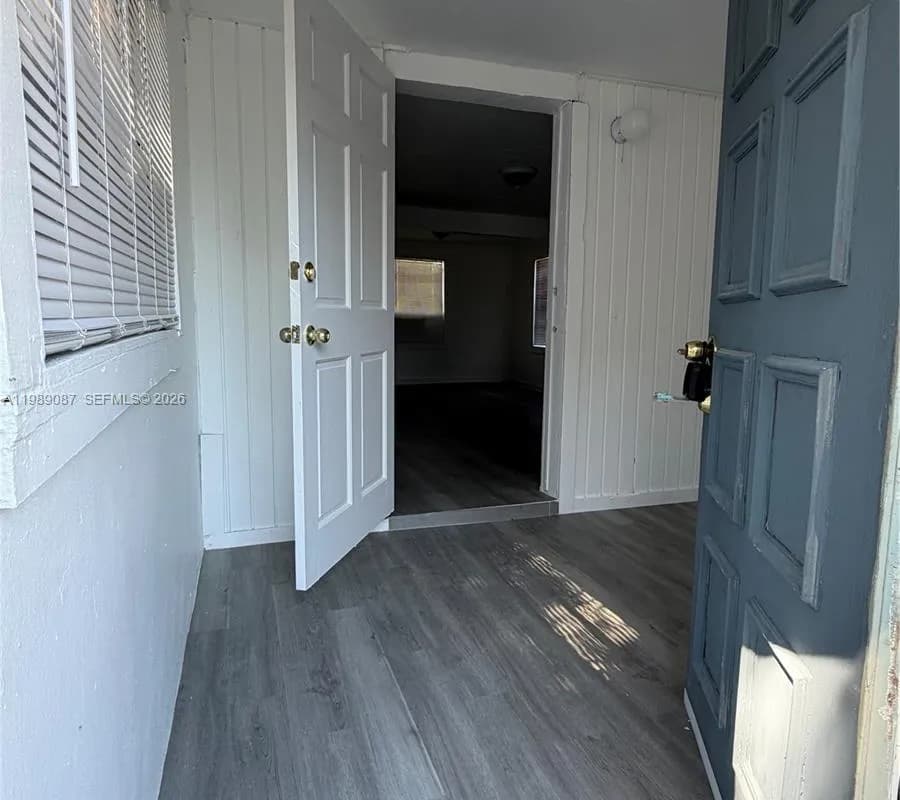 1811 NW 84th St # 3, Miami FL 33147