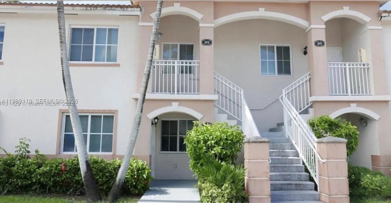 2731 SE 12th Rd # 105, Homestead FL 33035