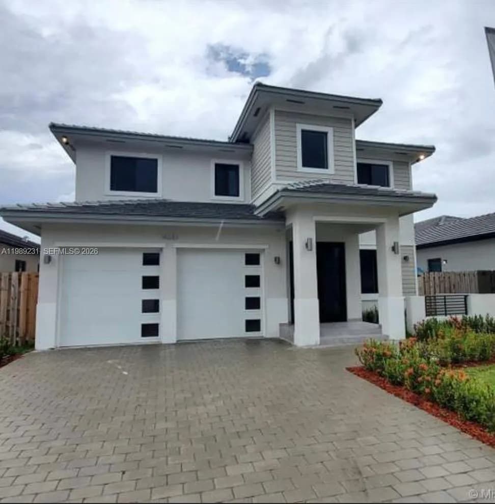14651 SW 21st St, Miami FL 33175