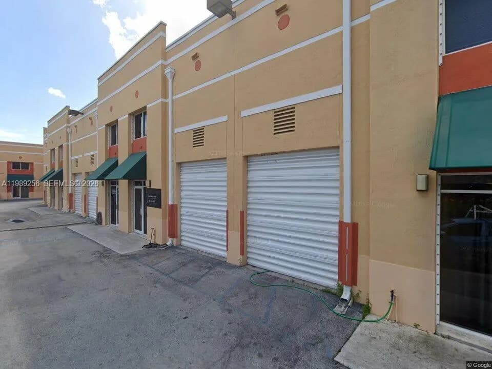 11965 SW 142nd Ter # 105, Miami FL 33186