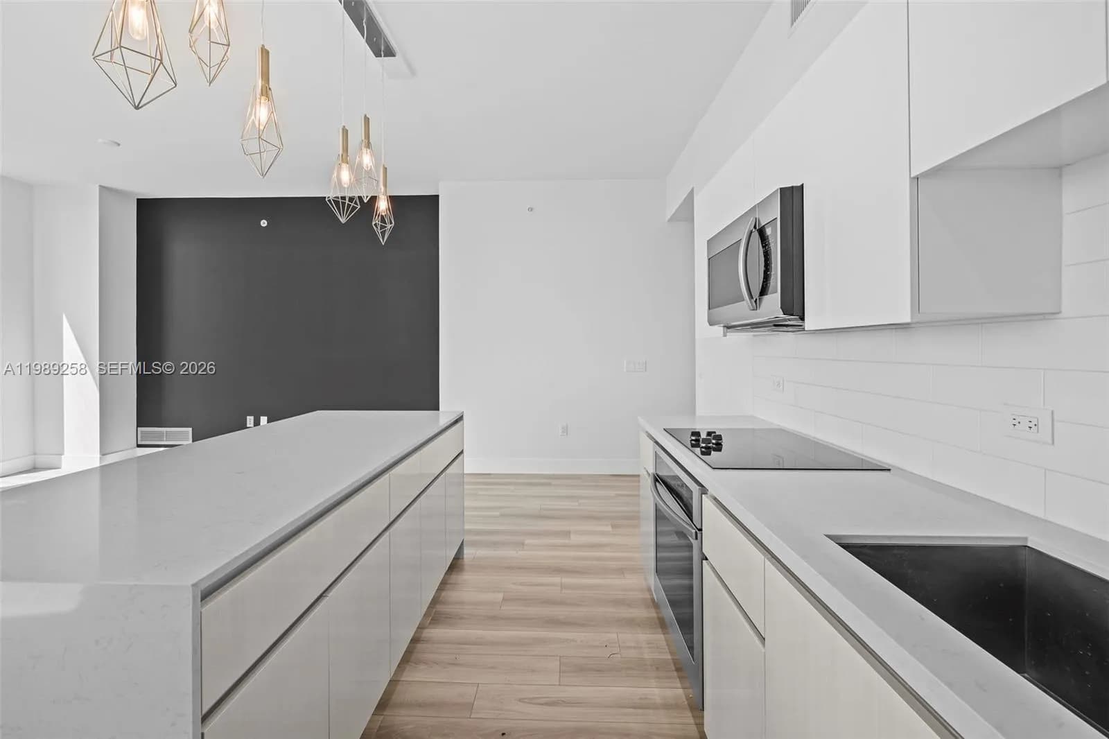 101 Diplomat Pkwy # 1910, Hallandale Beach FL 33009