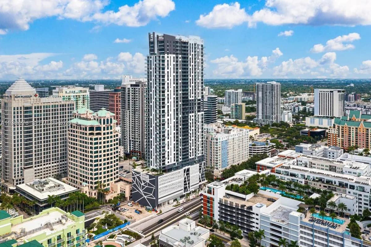 201 S Federal Hwy # B3, Fort Lauderdale FL 33301