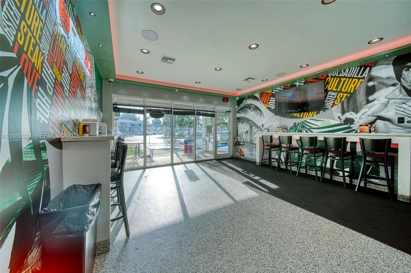 Completely Remodeled Restaurant on 184th Street off The Turnpike, Cutler Bay FL 33157