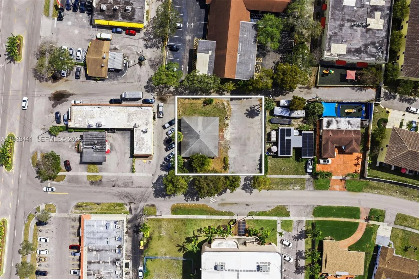 1178 NW 41st Ter, Lauderhill FL 33313