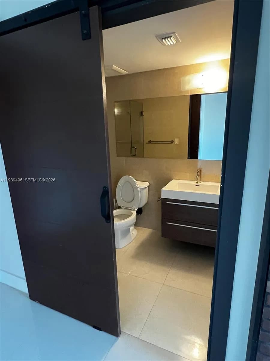 5791 SW 72nd St # 5791, South Miami FL 33143