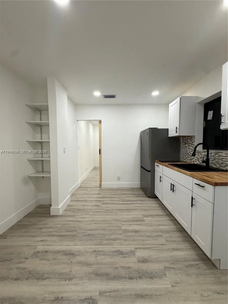 5413 SW 23rd St # 3, West Park FL 33023