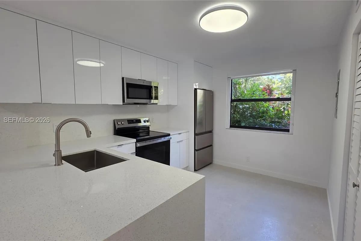 10161 W Sunrise Blvd # 101, Plantation FL 33322