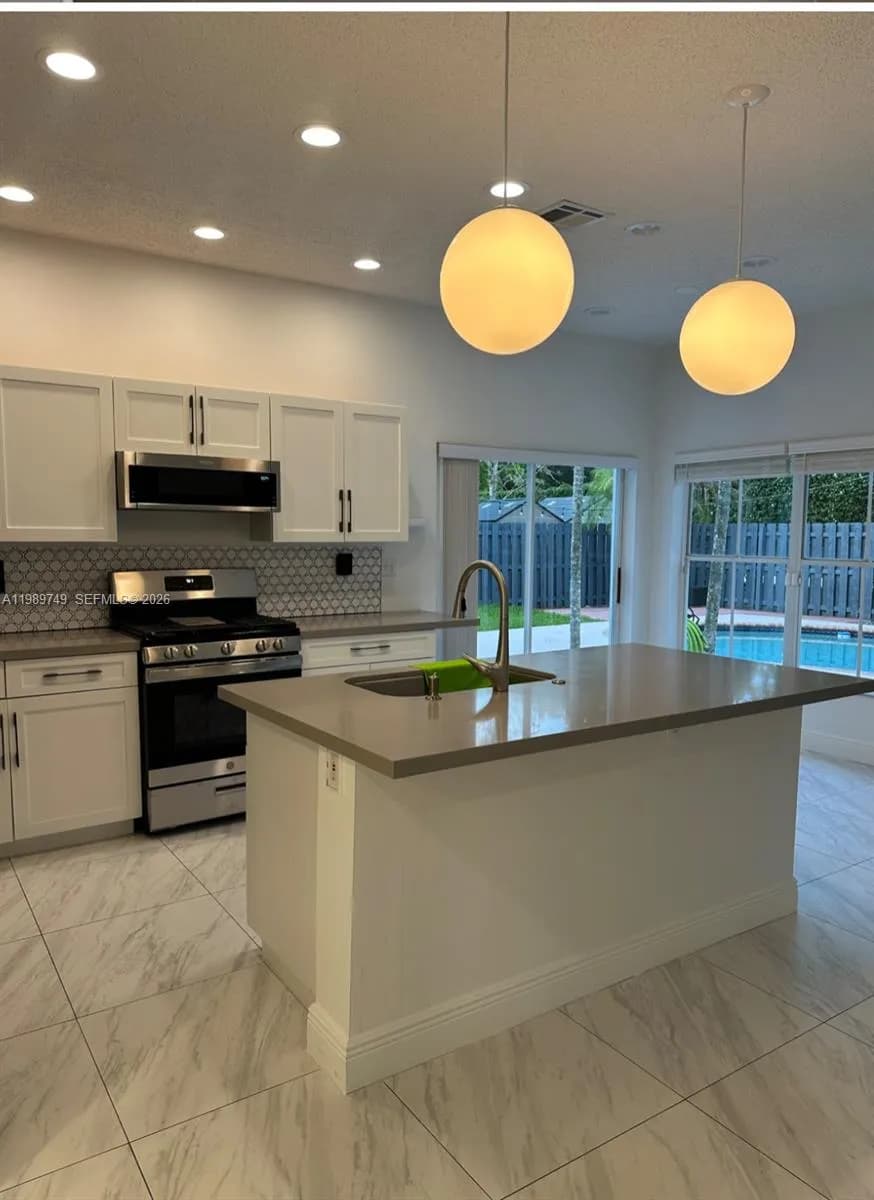 4021 SW 153rd Ave, Miramar FL 33027