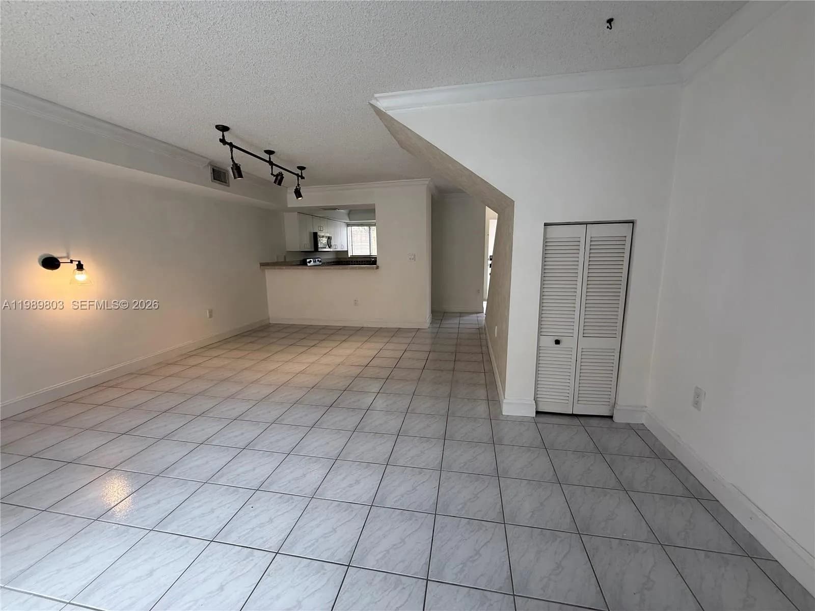 14905 SW 80th St # 214, Miami FL 33193