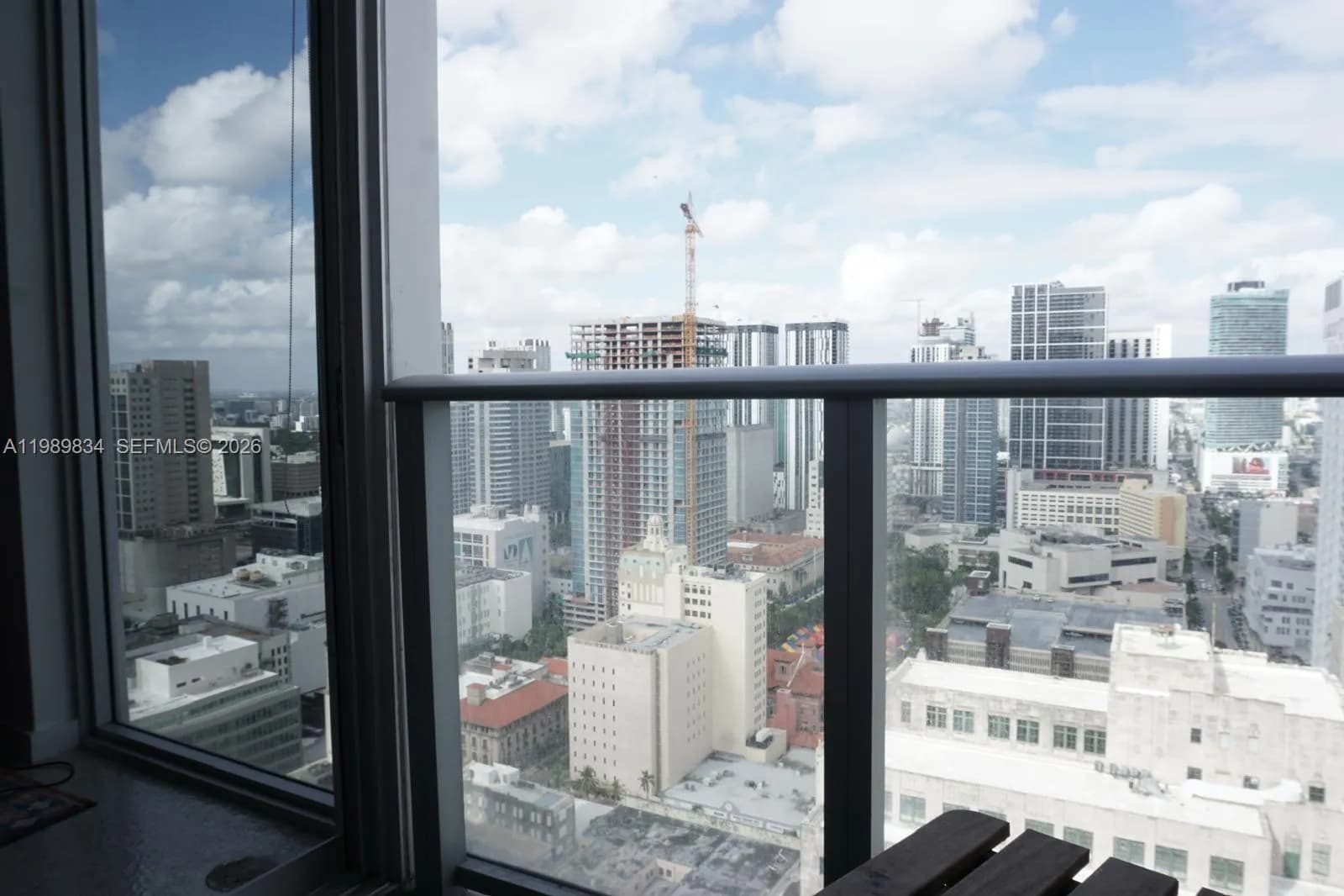 151 SE 1st St # 3304, Miami FL 33131