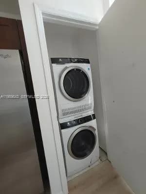 20000 E Country Club Dr # 201, Aventura FL 33180