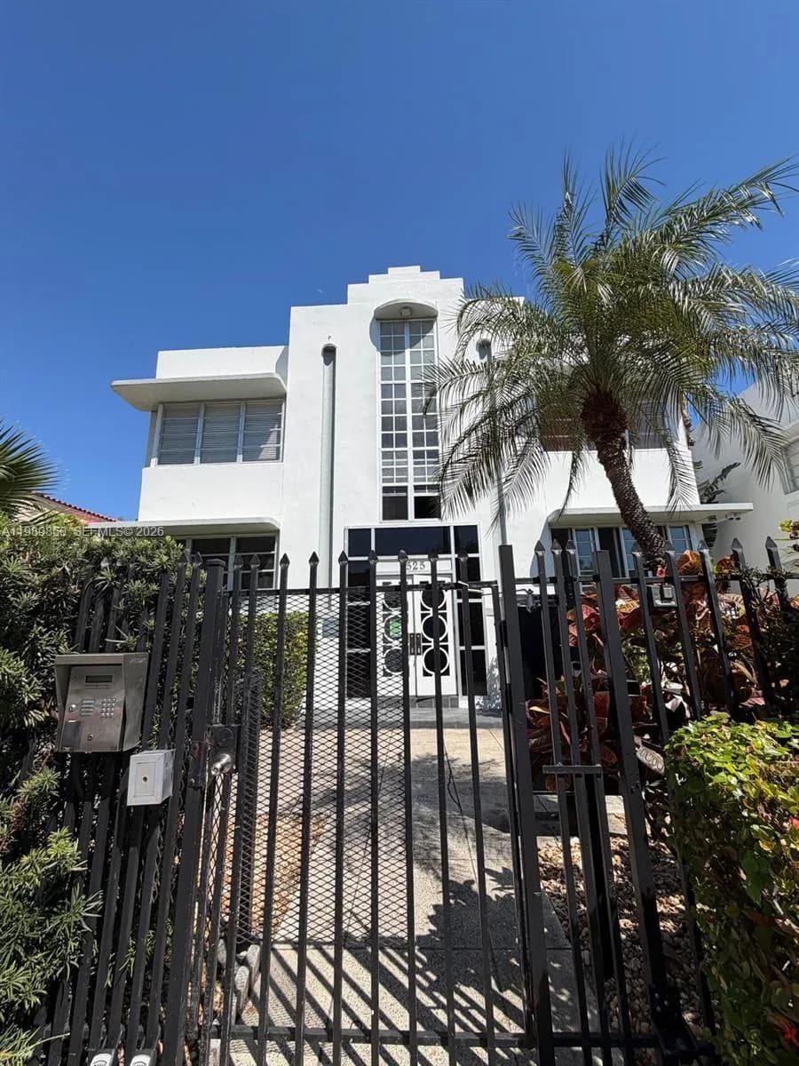 1525 Meridian Ave # 108, Miami Beach FL 33139