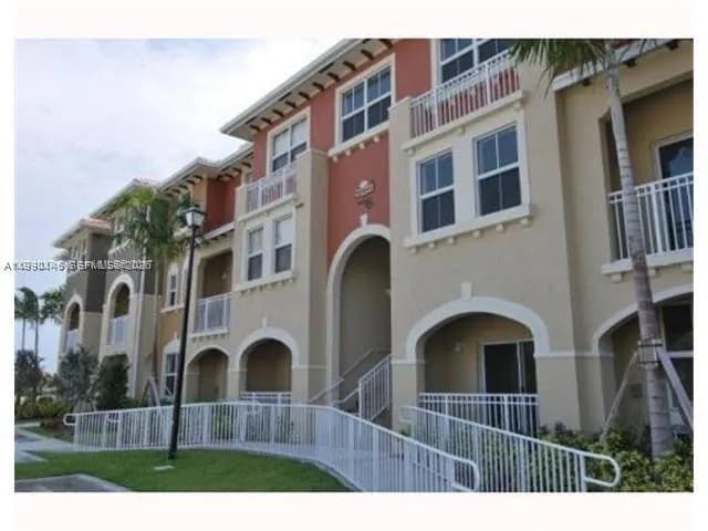 10870 NW 88th Ter # 223, Doral FL 33178