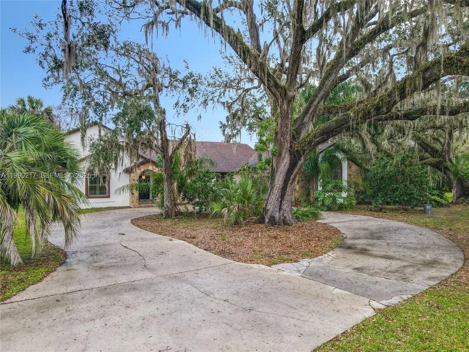 2261 MARINER CV, Other City - In The State Of Florida FL 34746