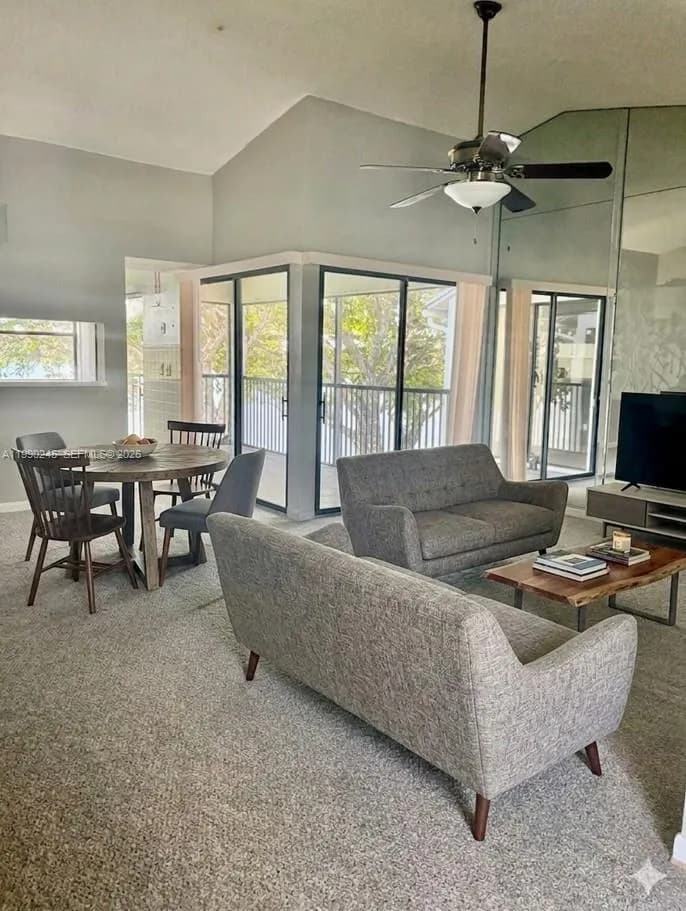 1024 S Independence Dr # 1024A, Homestead FL 33034