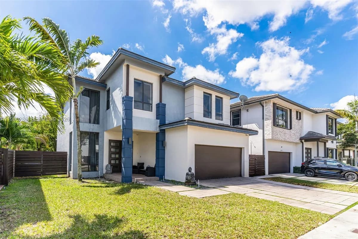 16058 SW 136th Way, Miami FL 33196