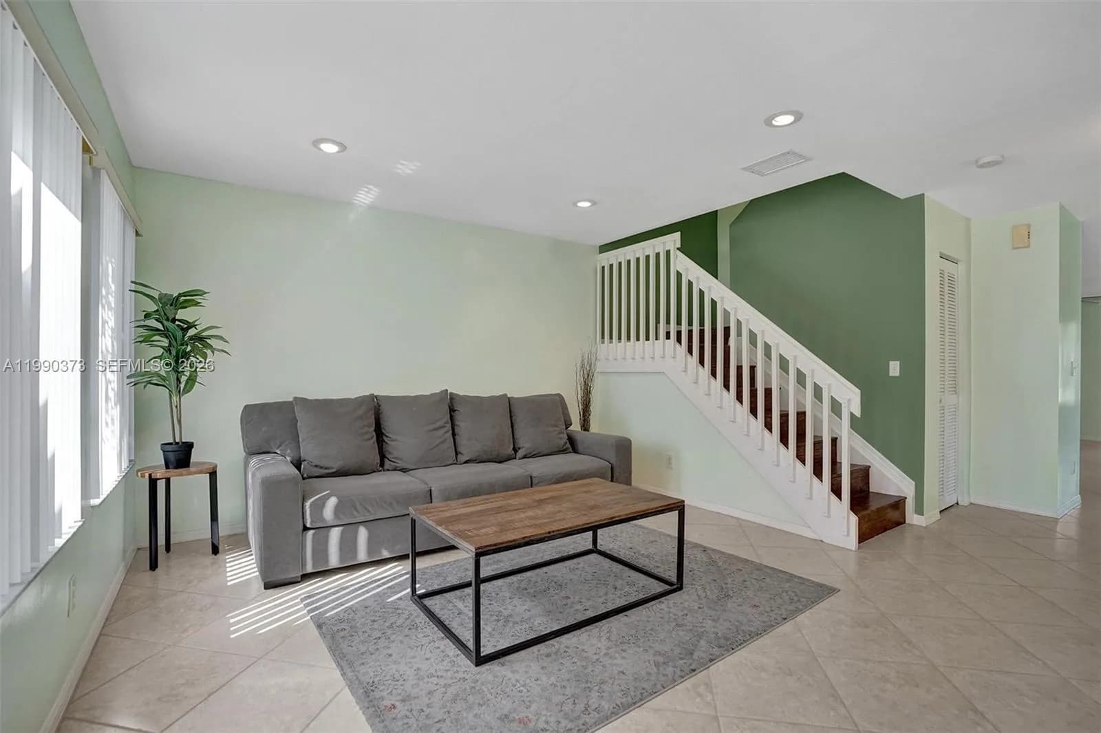 1726 SW 110th Ter, Davie FL 33324