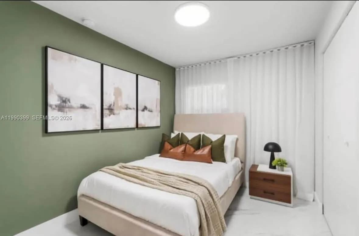 2871 NW 204th Ln, Miami Gardens FL 33056