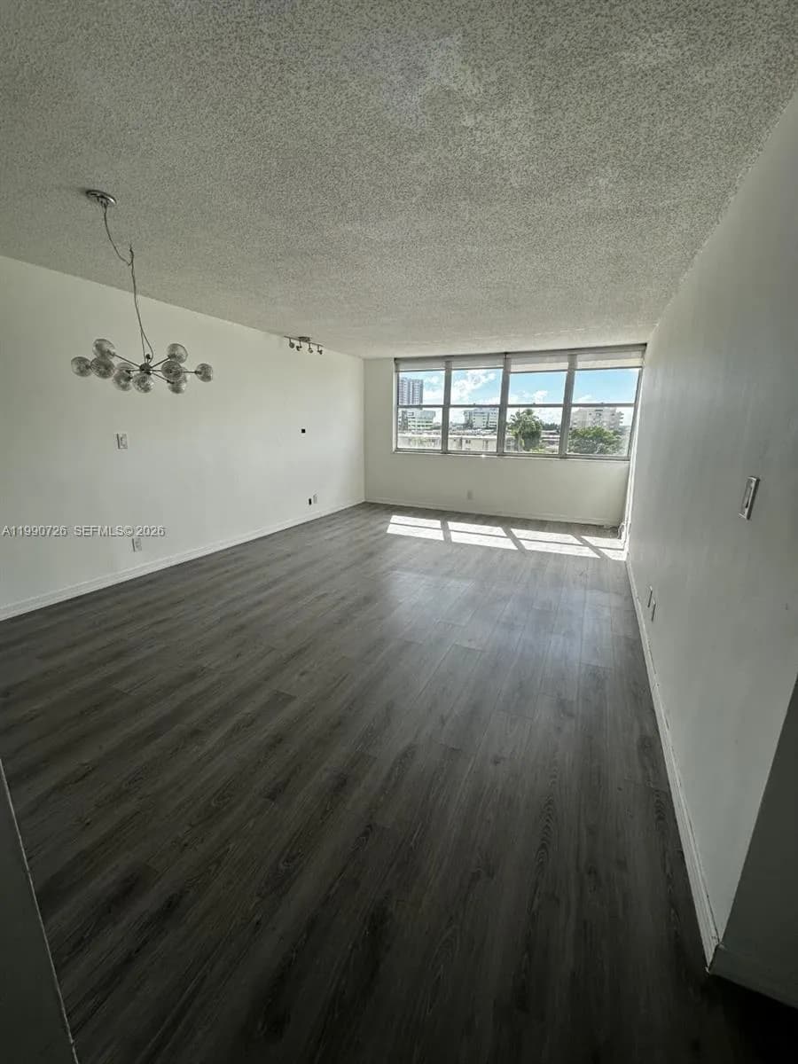 9001 SW 77th Ave # C604, Miami FL 33156