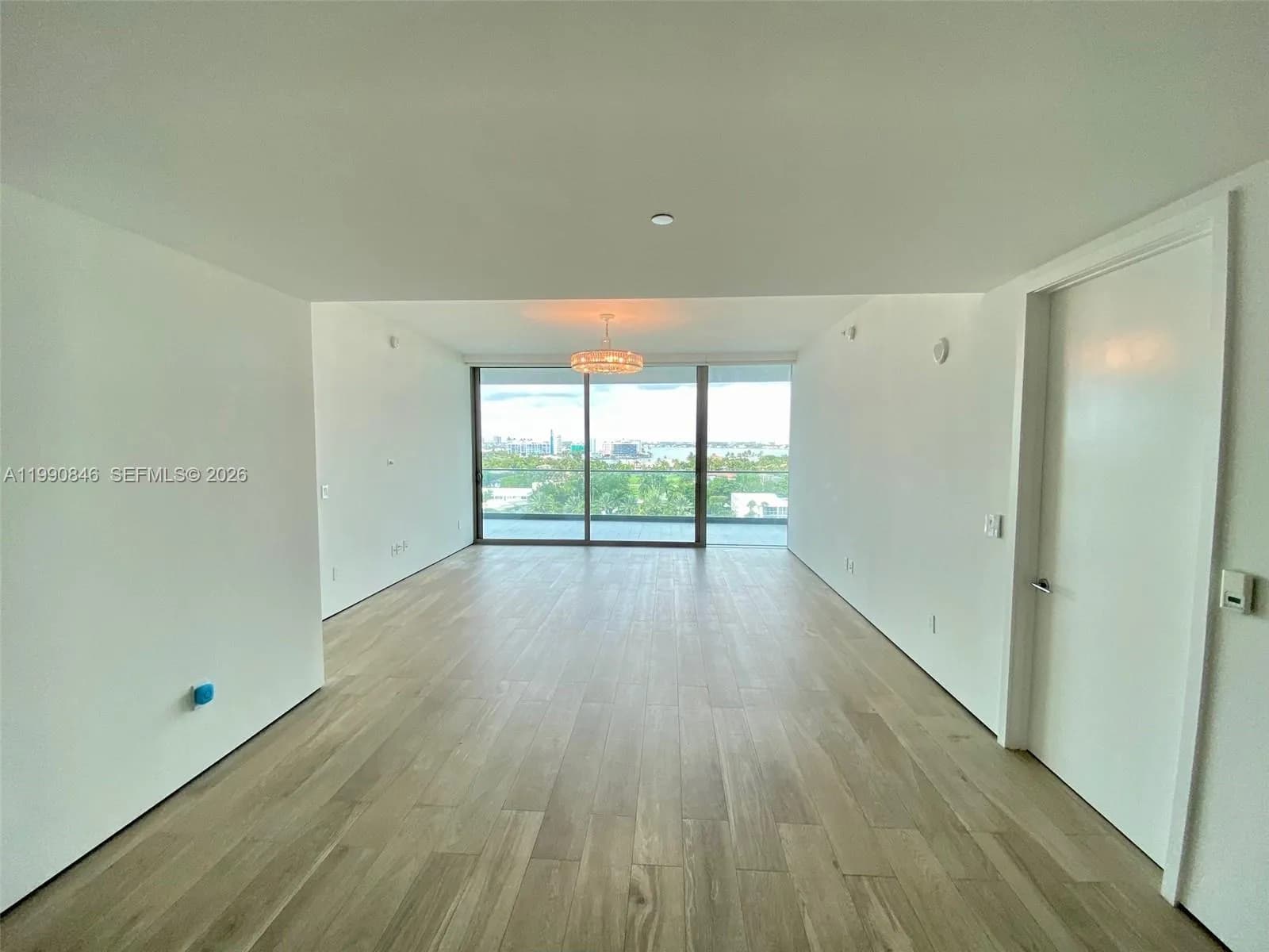 10203 Collins Ave # 905, Bal Harbour FL 33154