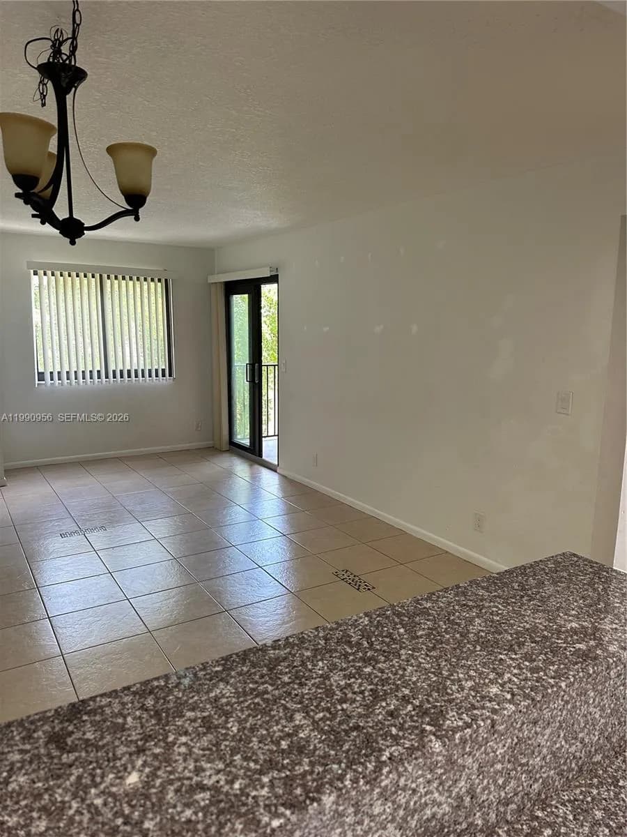 10001 W Atlantic Blvd # 215, Coral Springs FL 33071