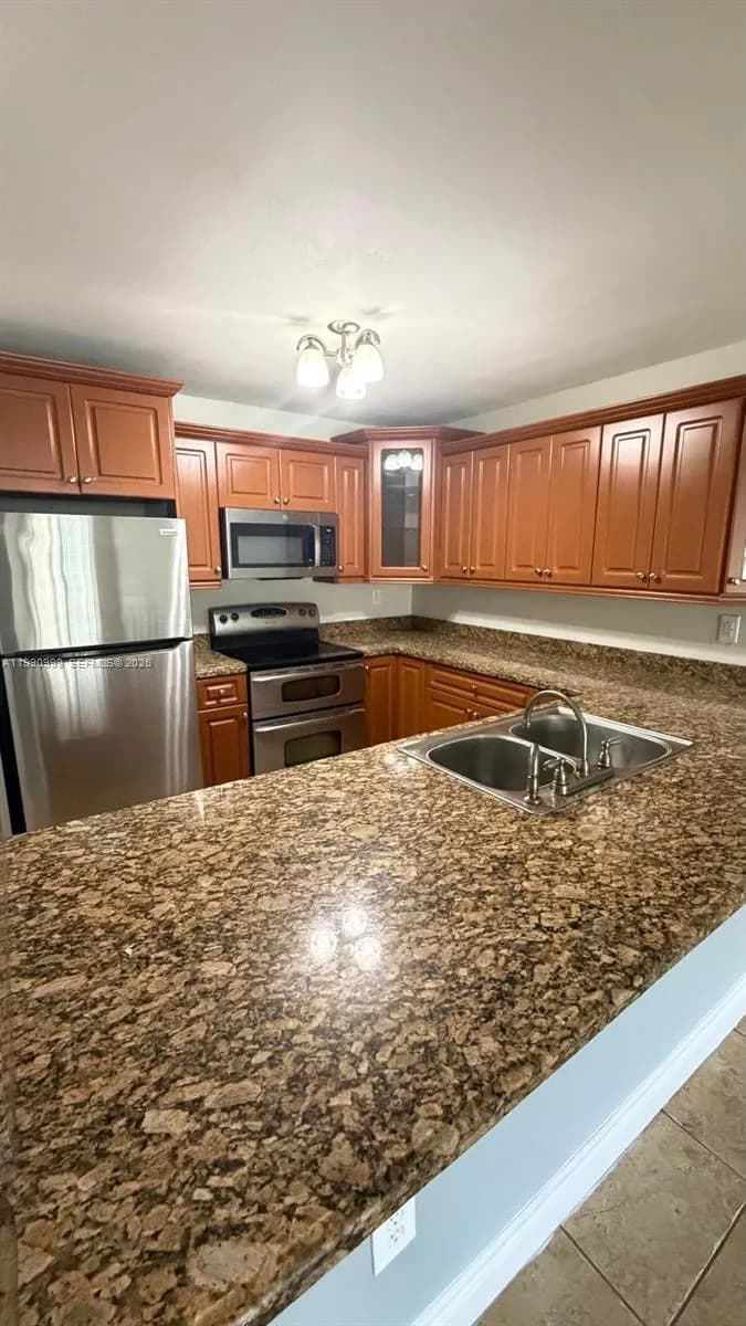 6980 NW 186th St # 126, Hialeah FL 33015