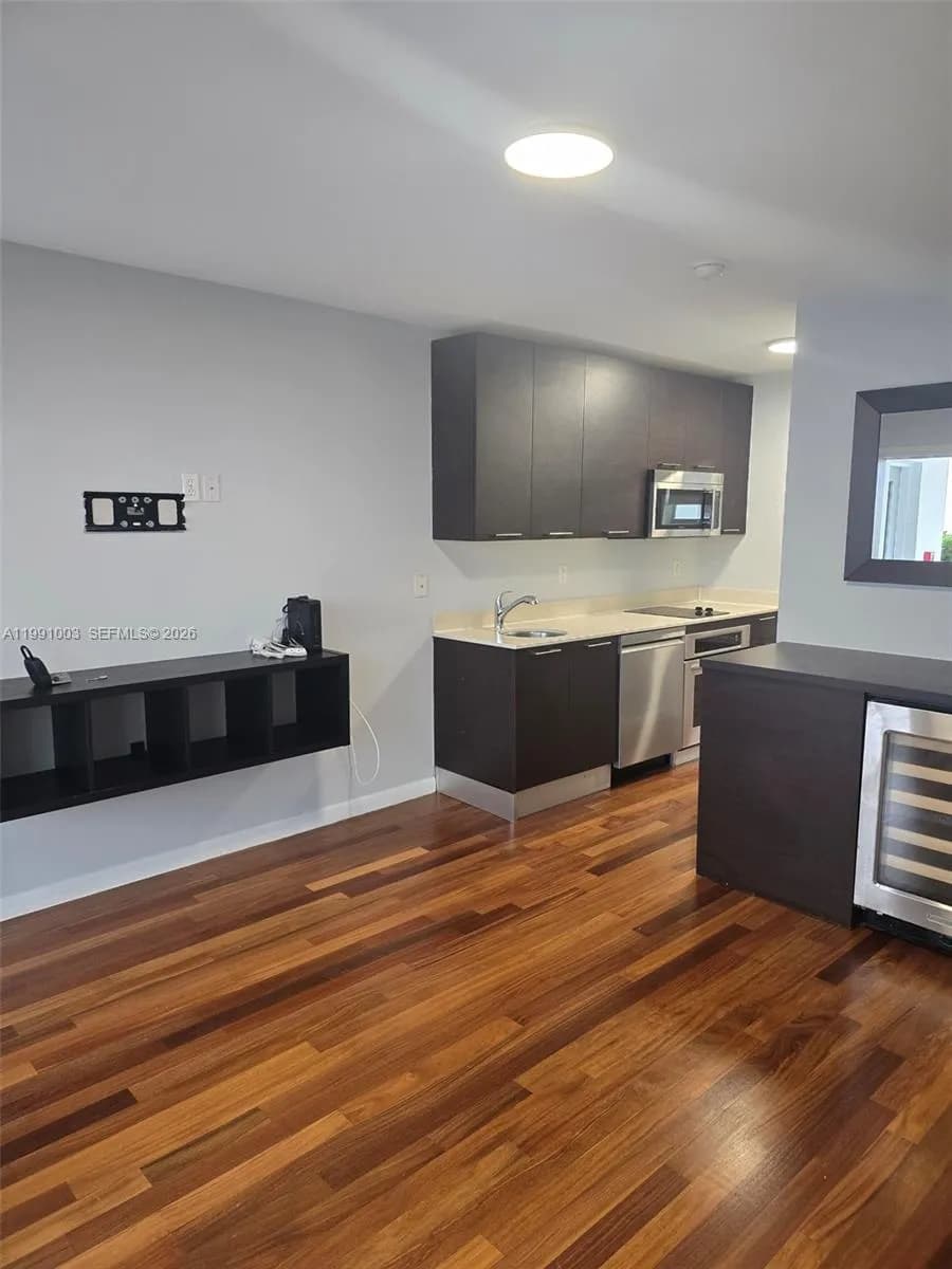 1550 Pennsylvania Ave # 113, Miami Beach FL 33139