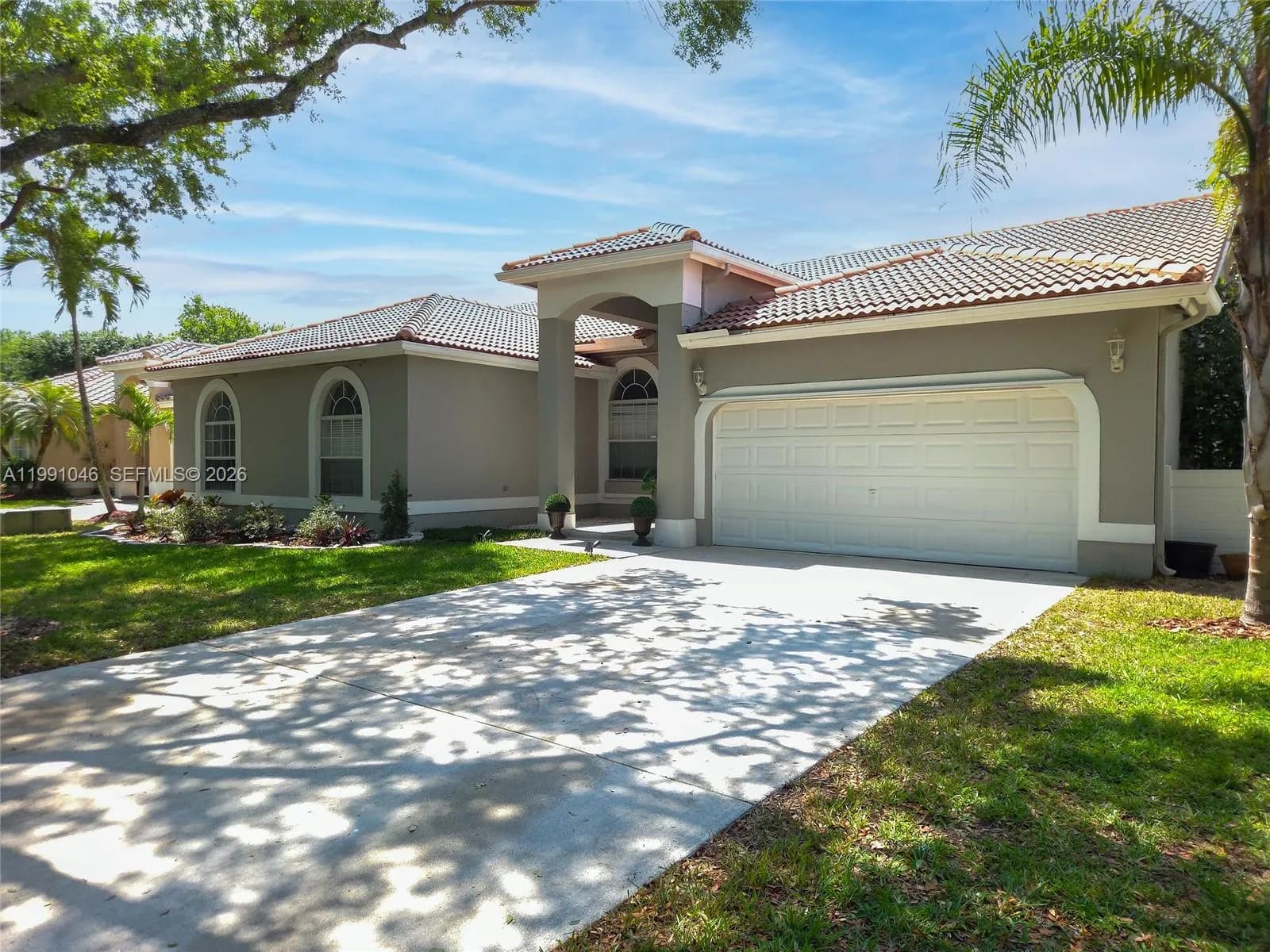 5318 NW 57th Ave, Coral Springs FL 33067