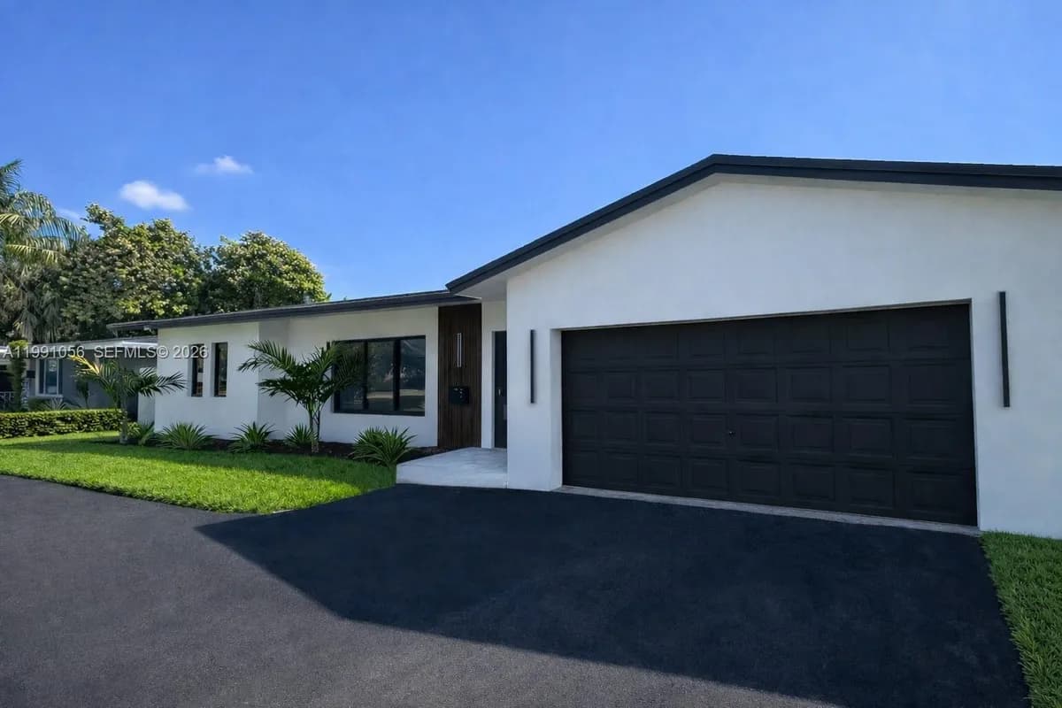 1240 S Cypress Rd, Pompano Beach FL 33060