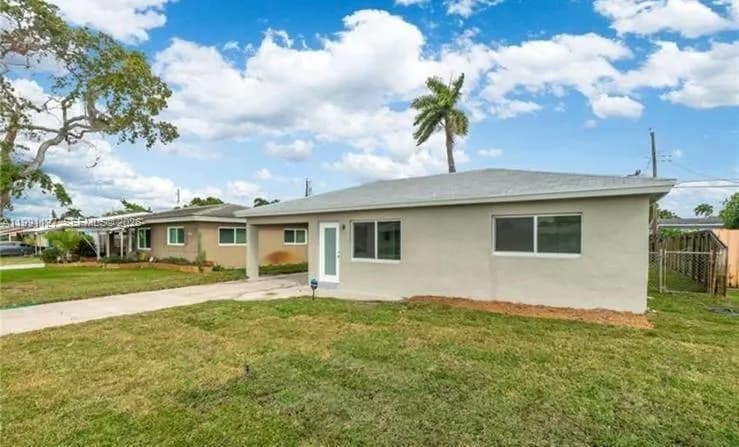 4680 NE 2nd Ave, Oakland Park FL 33334