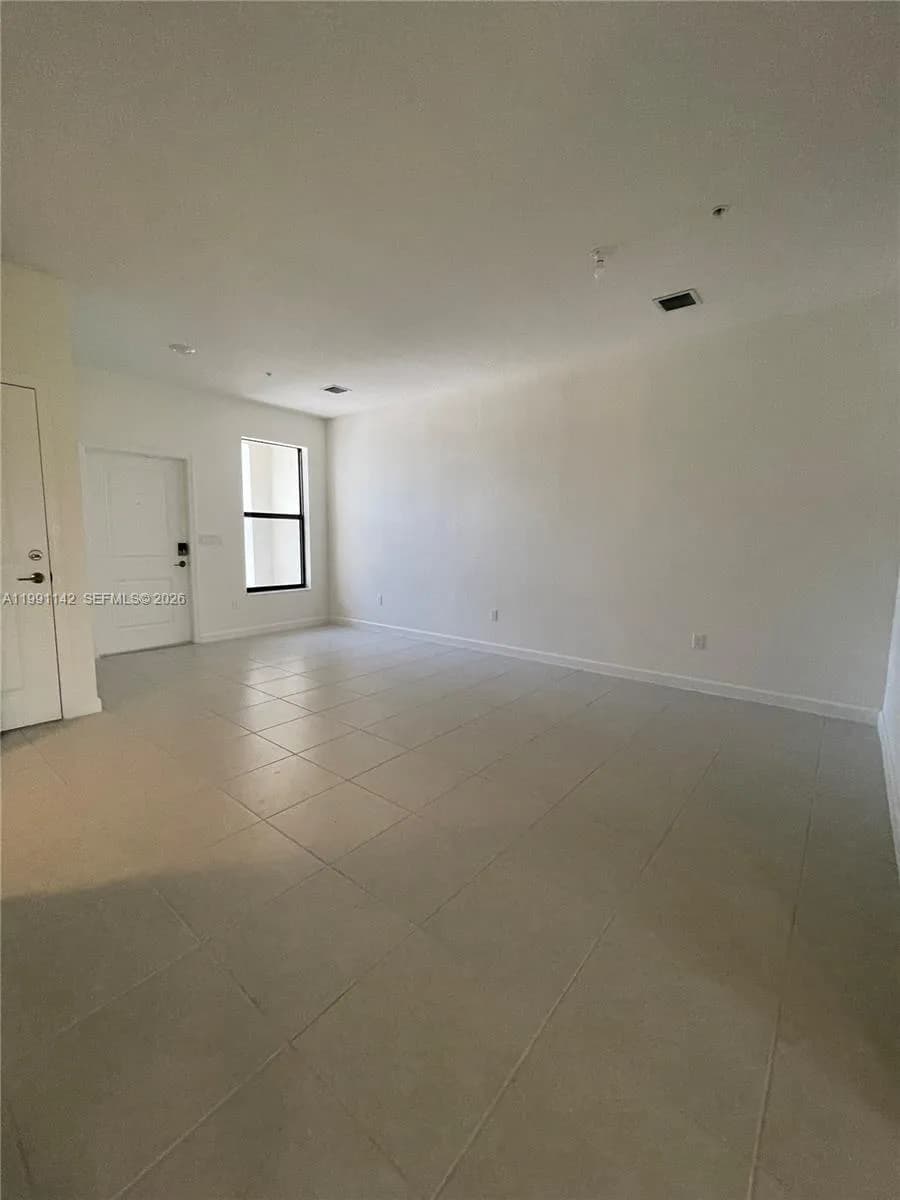 210 SW 159th Ct, Pembroke Pines FL 33027