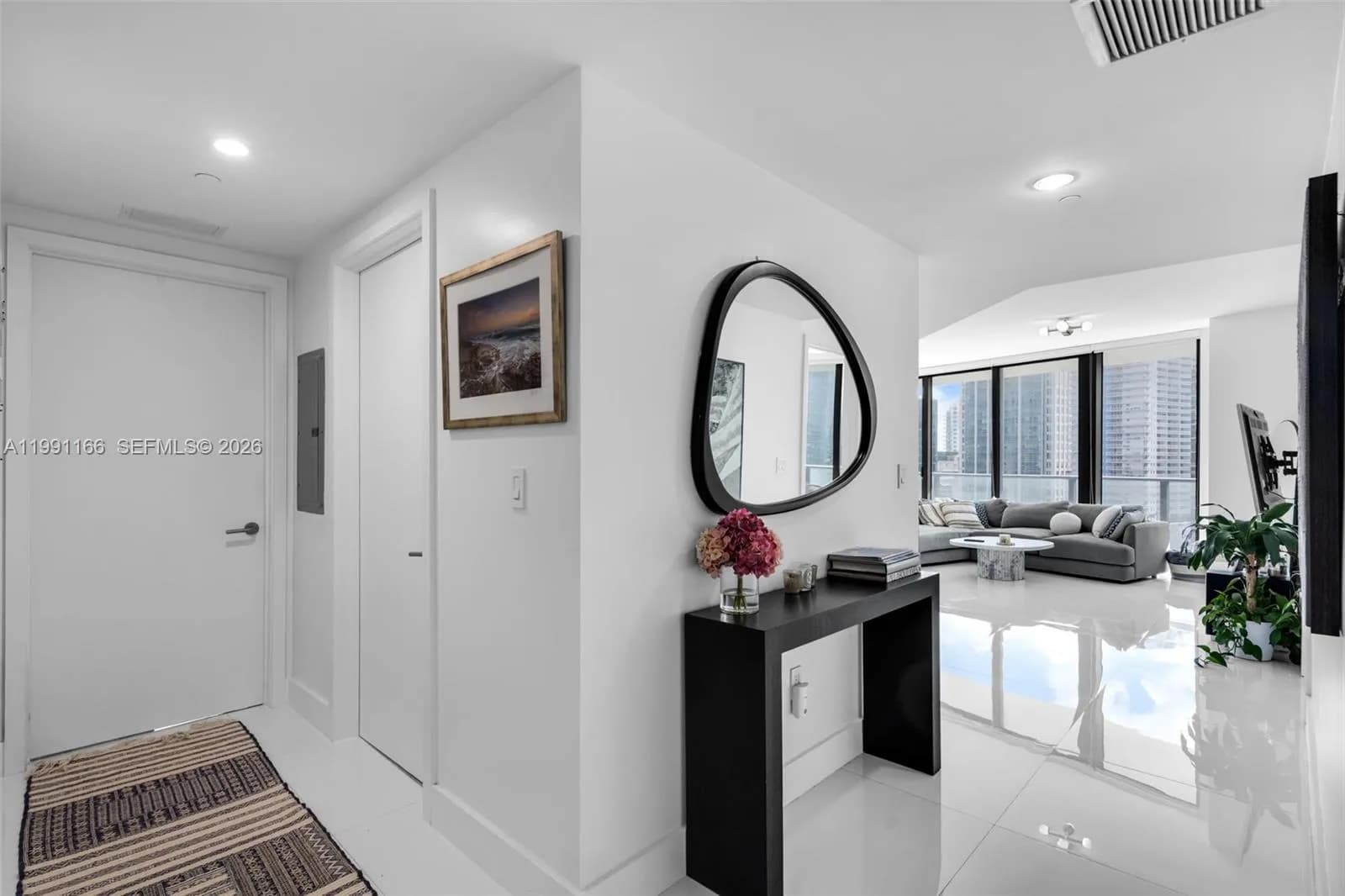 1300 S Miami Ave # 1601, Miami FL 33130