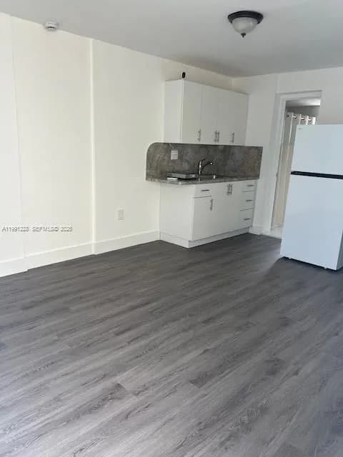 1262 SW 4th St # 0, Miami FL 33135