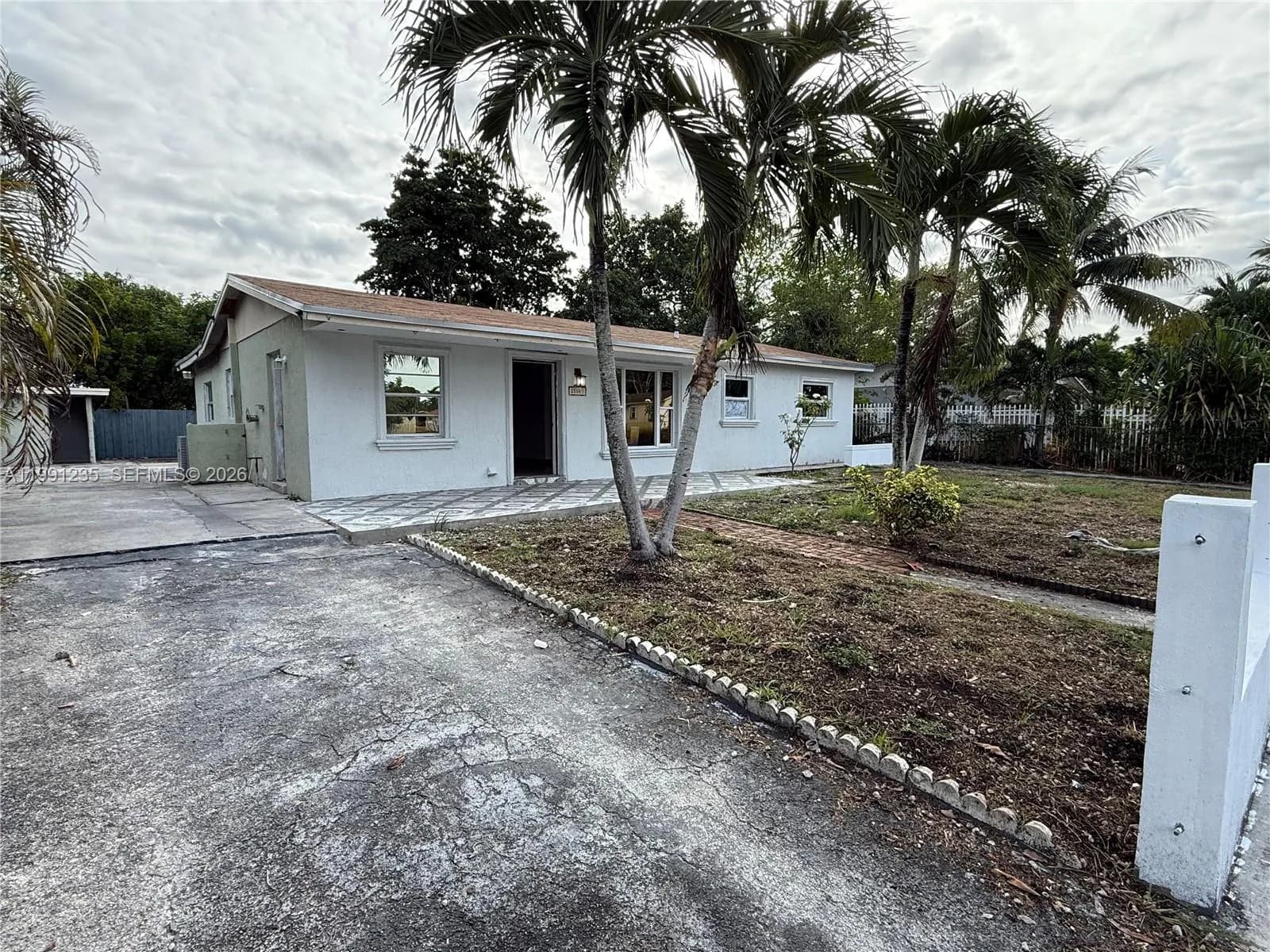 20001 NW 43rd Pl, Miami Gardens FL 33055
