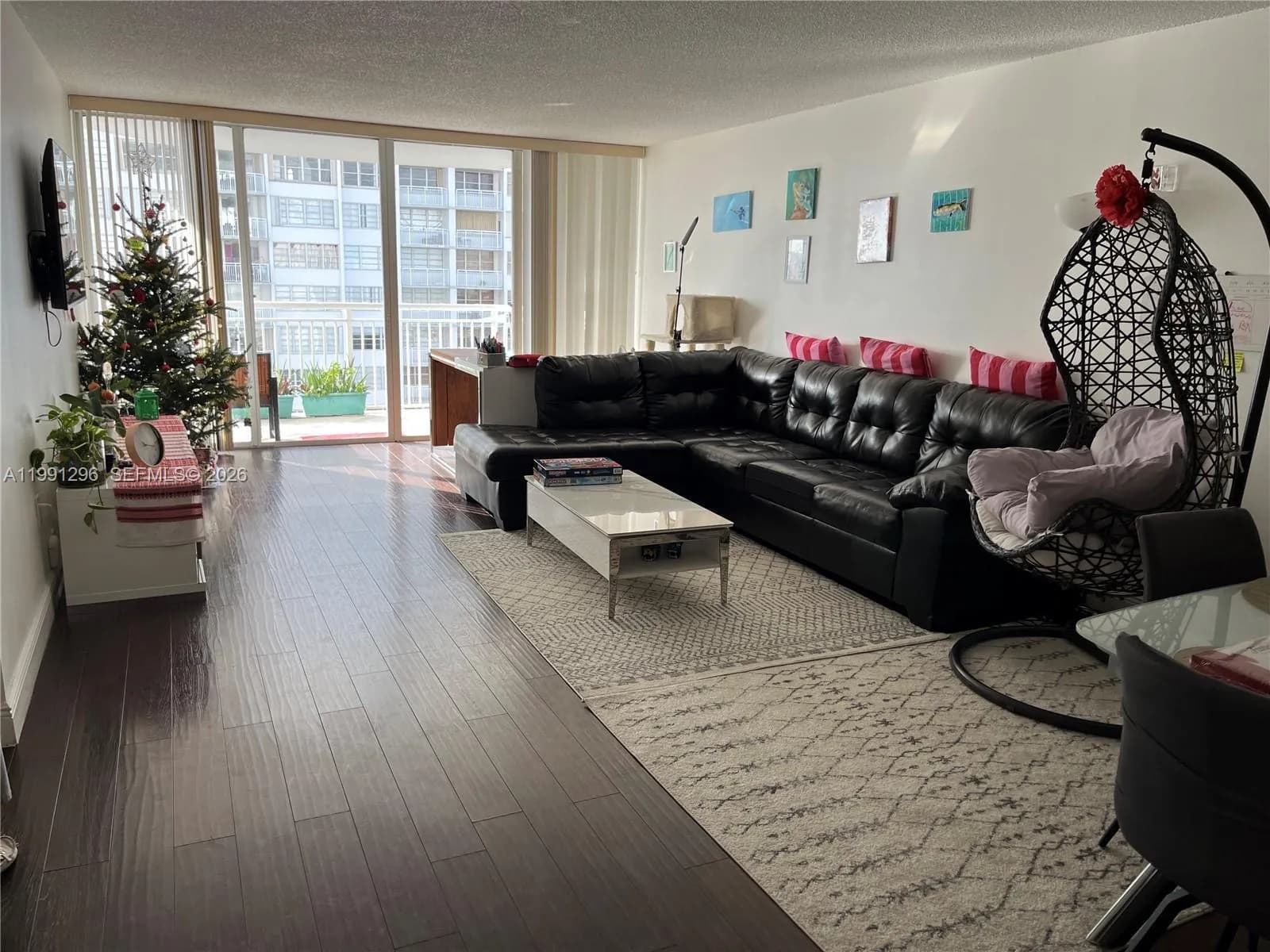 18051 Biscayne Blvd # 903, Aventura FL 33160