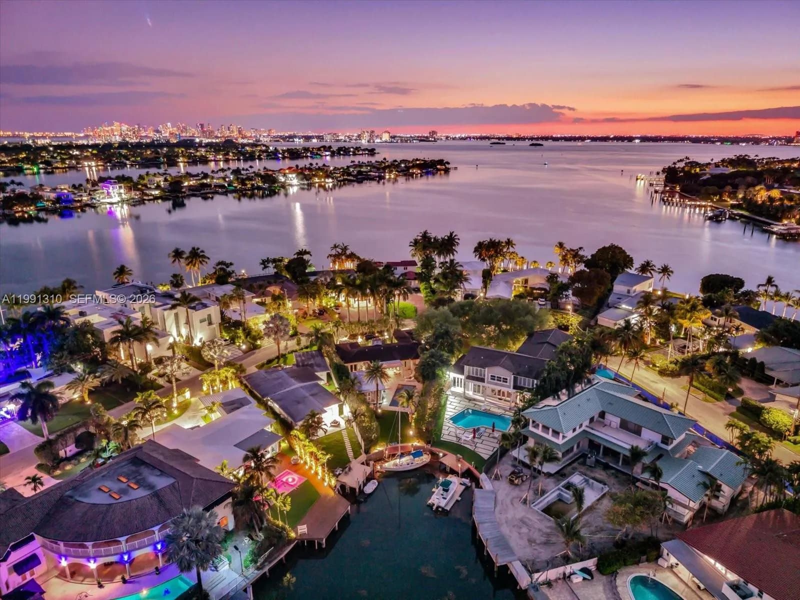 1277 Biscaya Dr, Surfside FL 33154