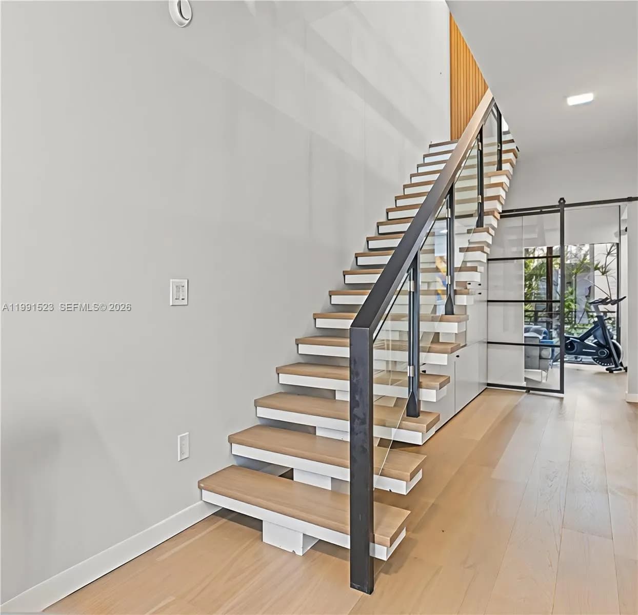 1055 99th St # 0, Bay Harbor Islands FL 33154