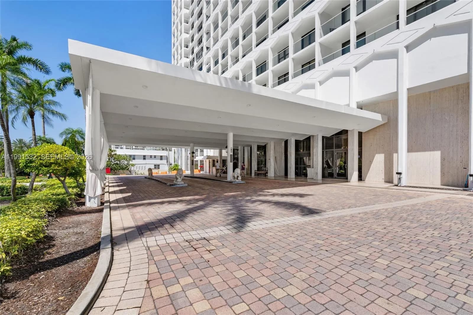 9801 Collins Ave # 5R, Bal Harbour FL 33154