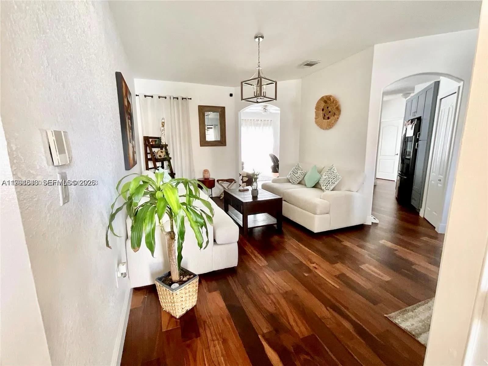 7472 NW 112th Path, Doral FL 33178