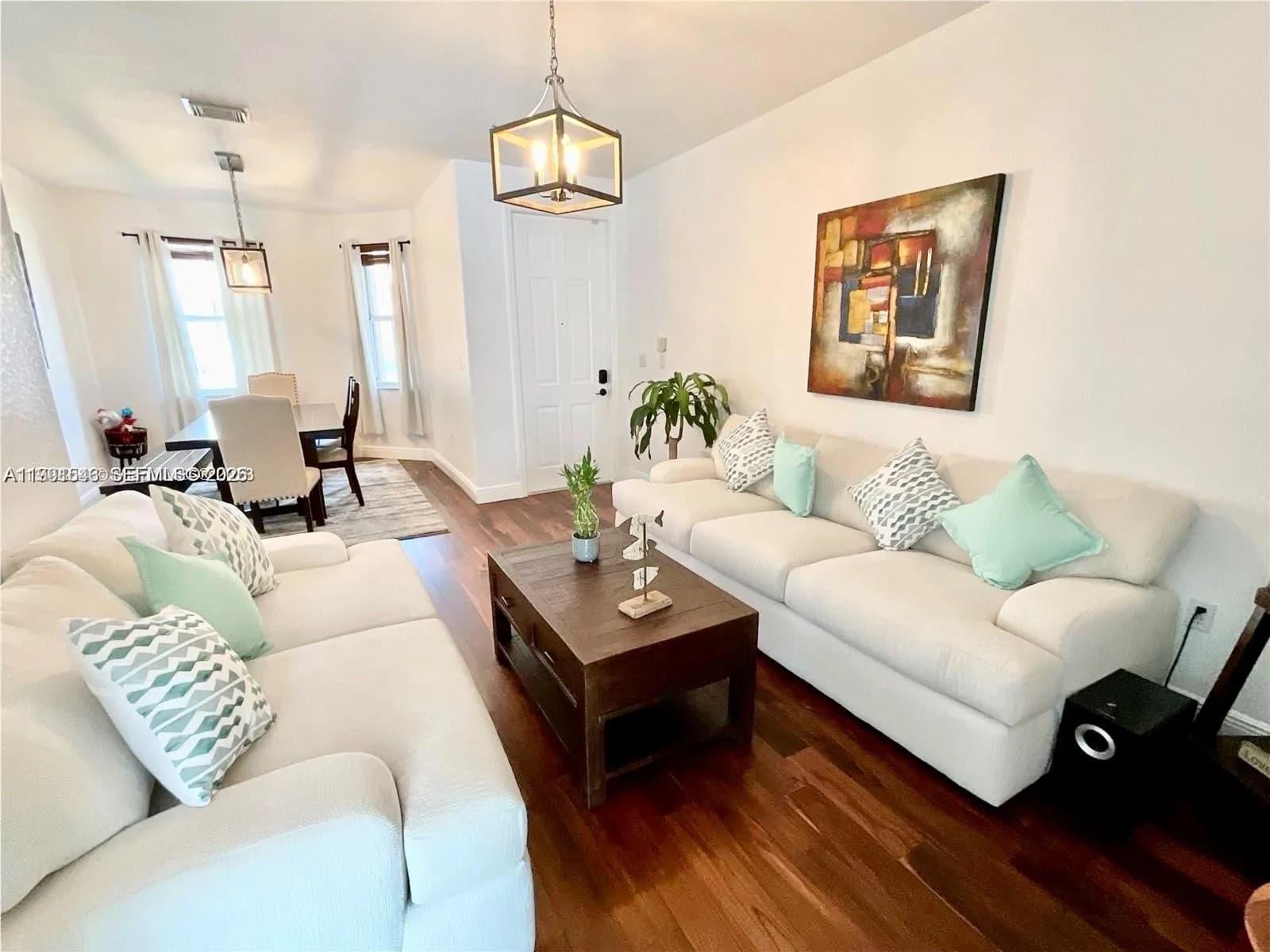 7472 NW 112th Path, Doral FL 33178