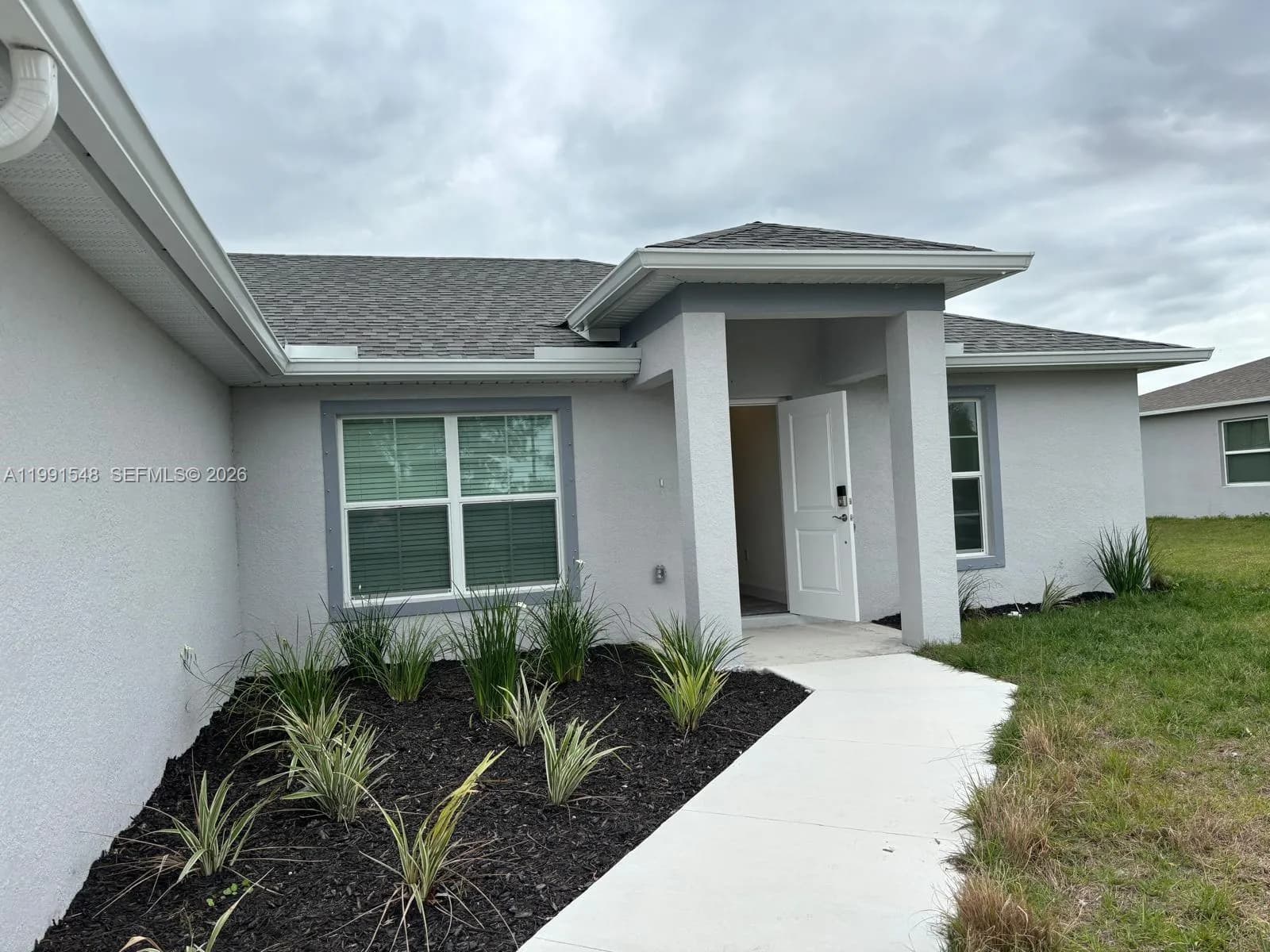 2711 SW 20th St, Lehigh Acres FL 33976