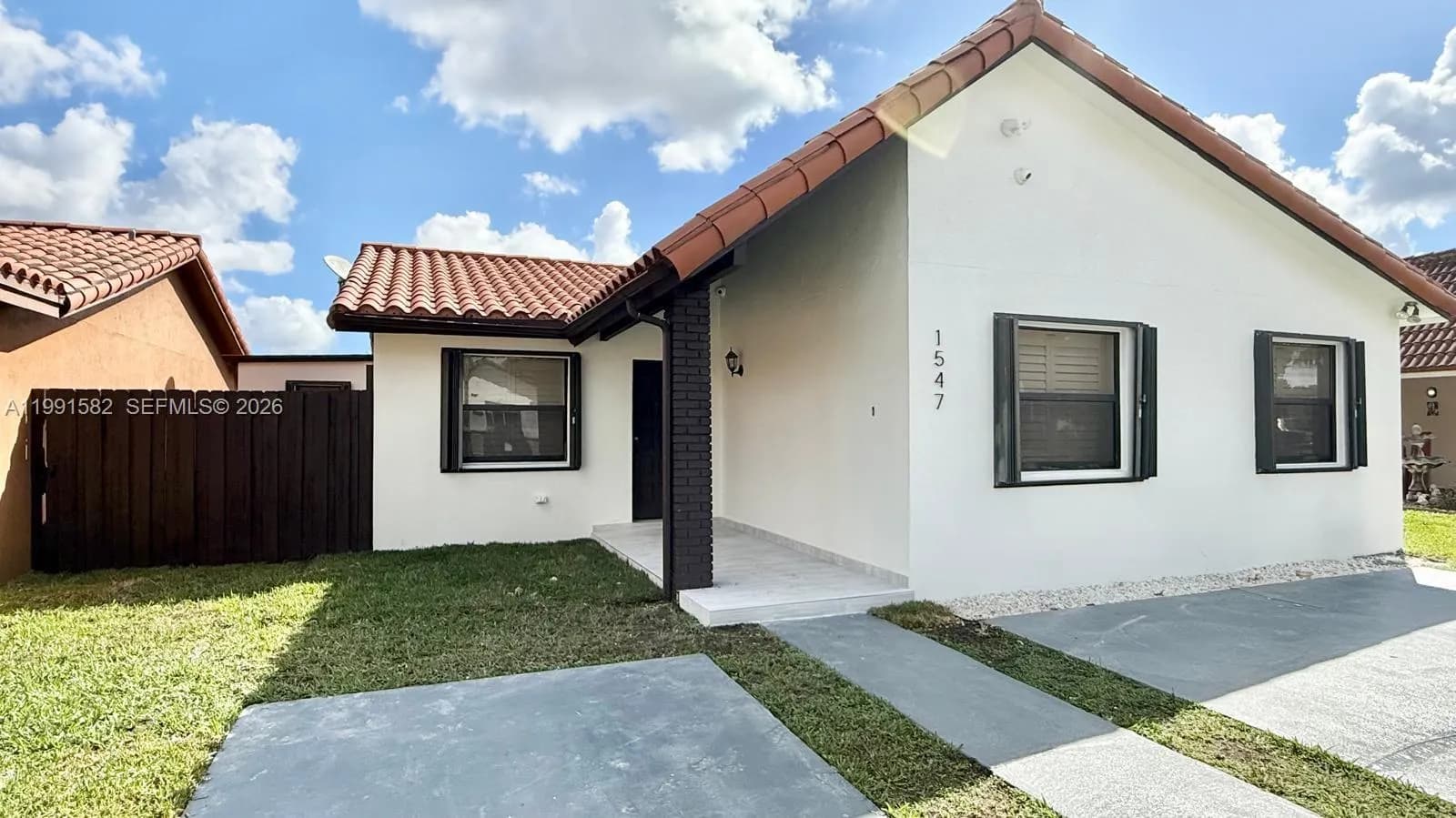 1547 SW 137th Pl, Miami FL 33184