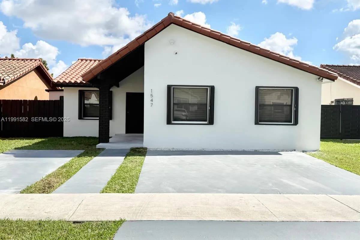 1547 SW 137th Pl, Miami FL 33184