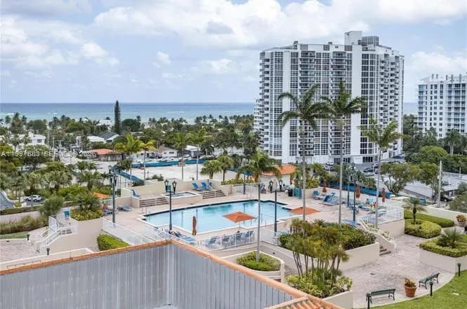 3020 NE 32nd Ave # 1013, Fort Lauderdale FL 33308