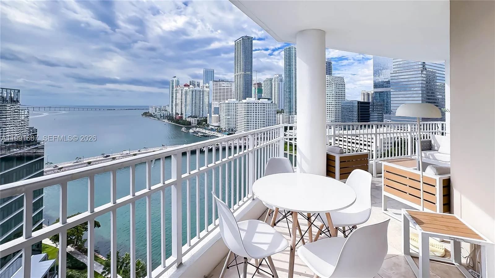 701 Brickell Key Blvd # 1912, Miami FL 33131