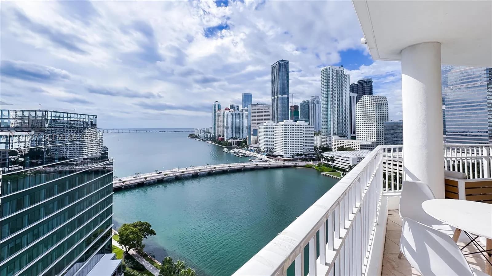 701 Brickell Key Blvd # 1912, Miami FL 33131