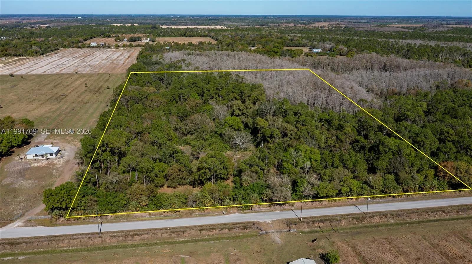 850 G RD, La Belle FL 33935