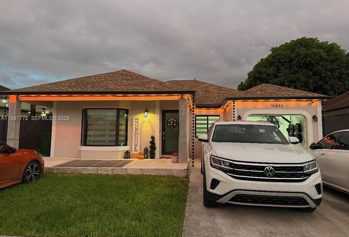 14346 SW 159th St, Miami FL 33177