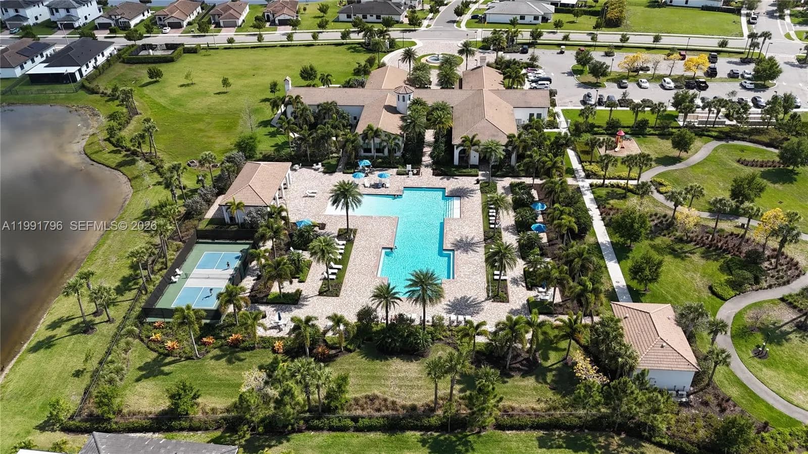 5028 gambero way, Ave Maria FL 34142