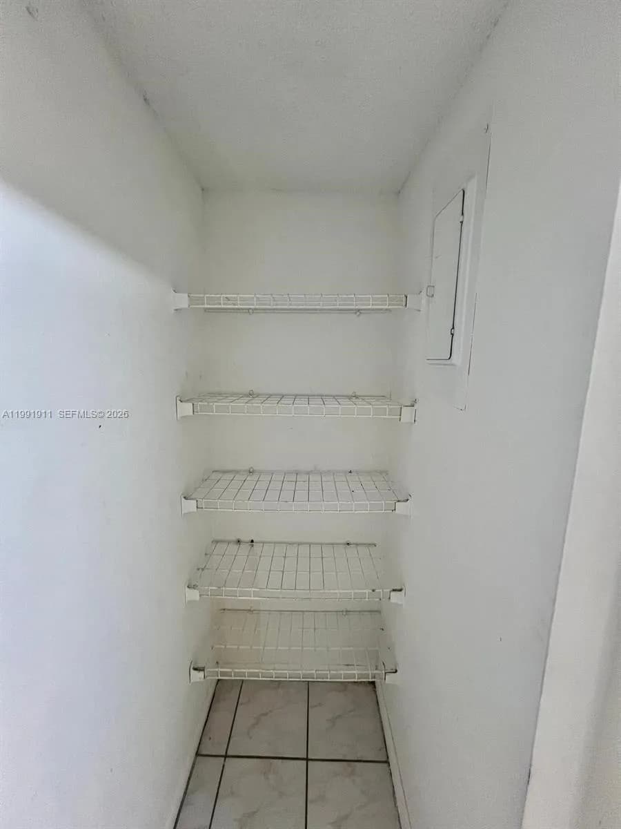 536 NW 114th Ave # 202, Sweetwater FL 33172